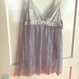 BRAND NEW Hanky Panky nightie set